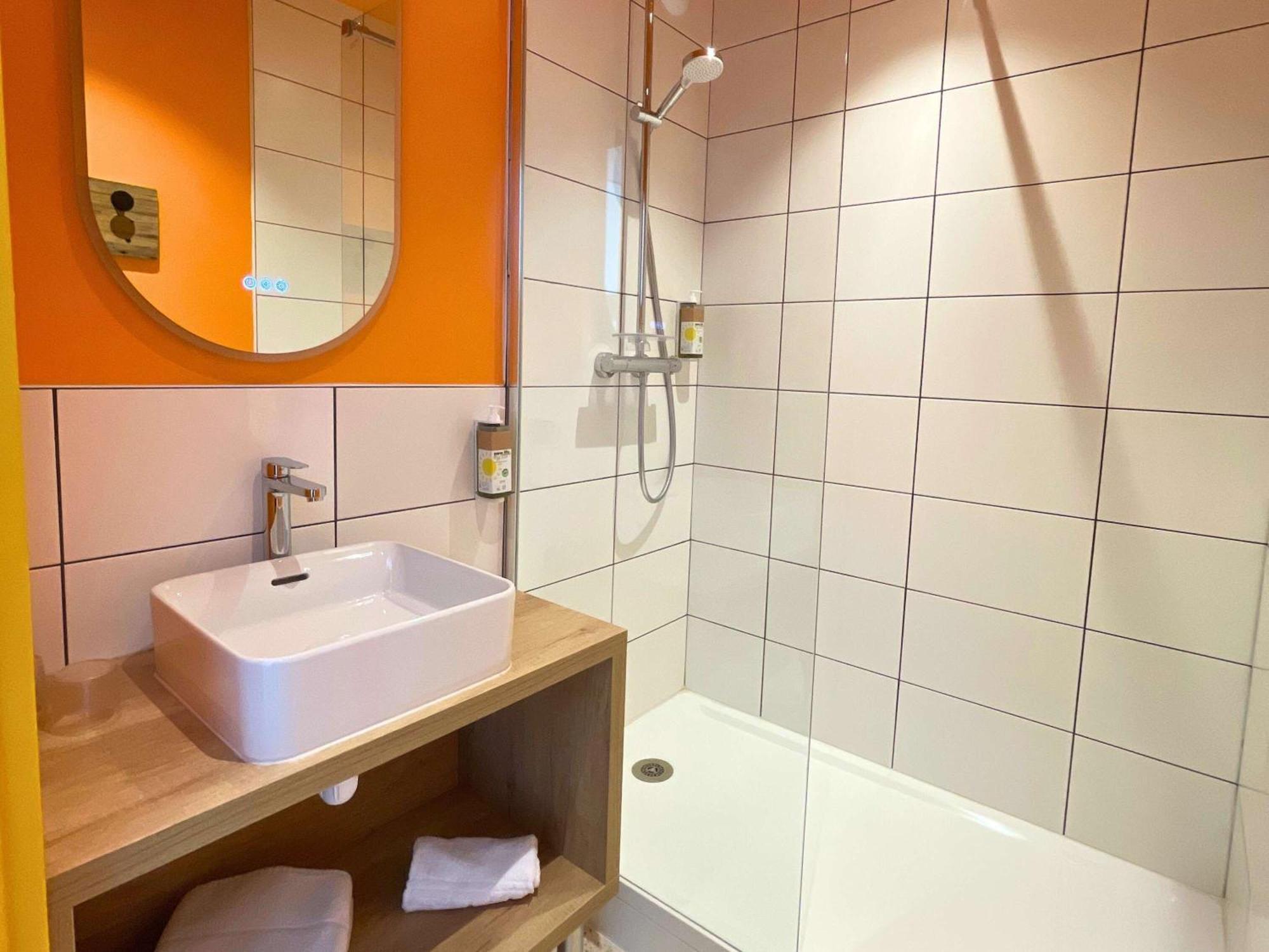 Greet Hotel Castets Coeur Des Landes Экстерьер фото