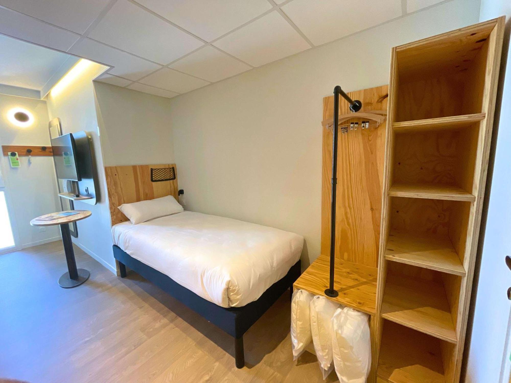 Greet Hotel Castets Coeur Des Landes Экстерьер фото