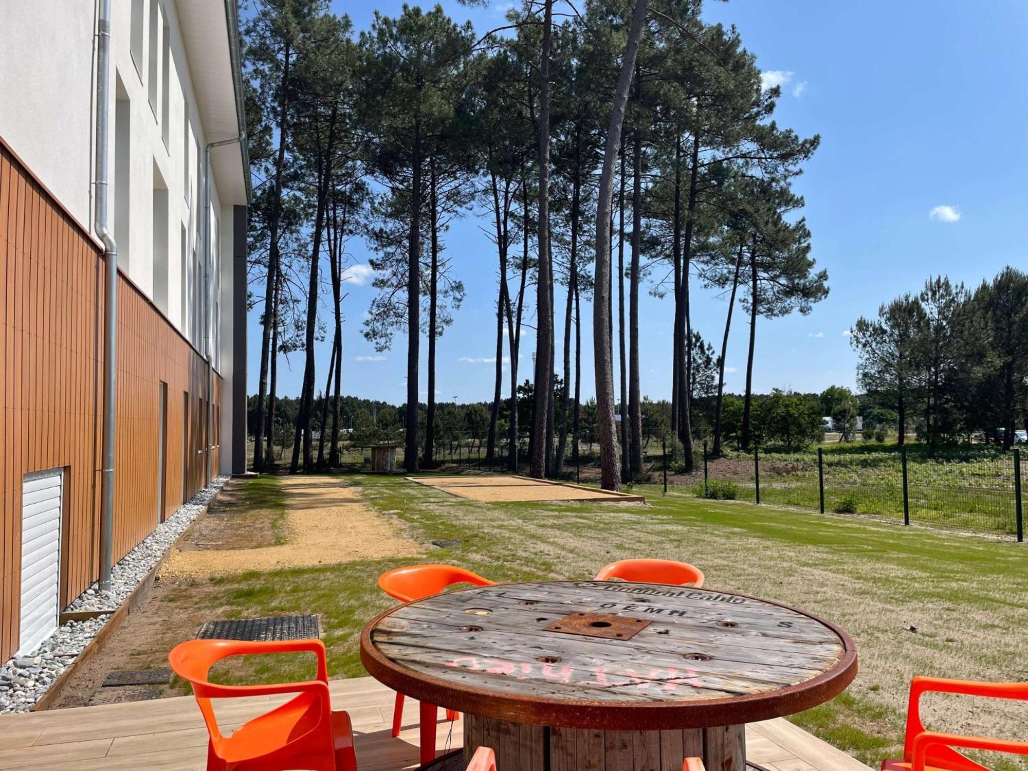 Greet Hotel Castets Coeur Des Landes Экстерьер фото